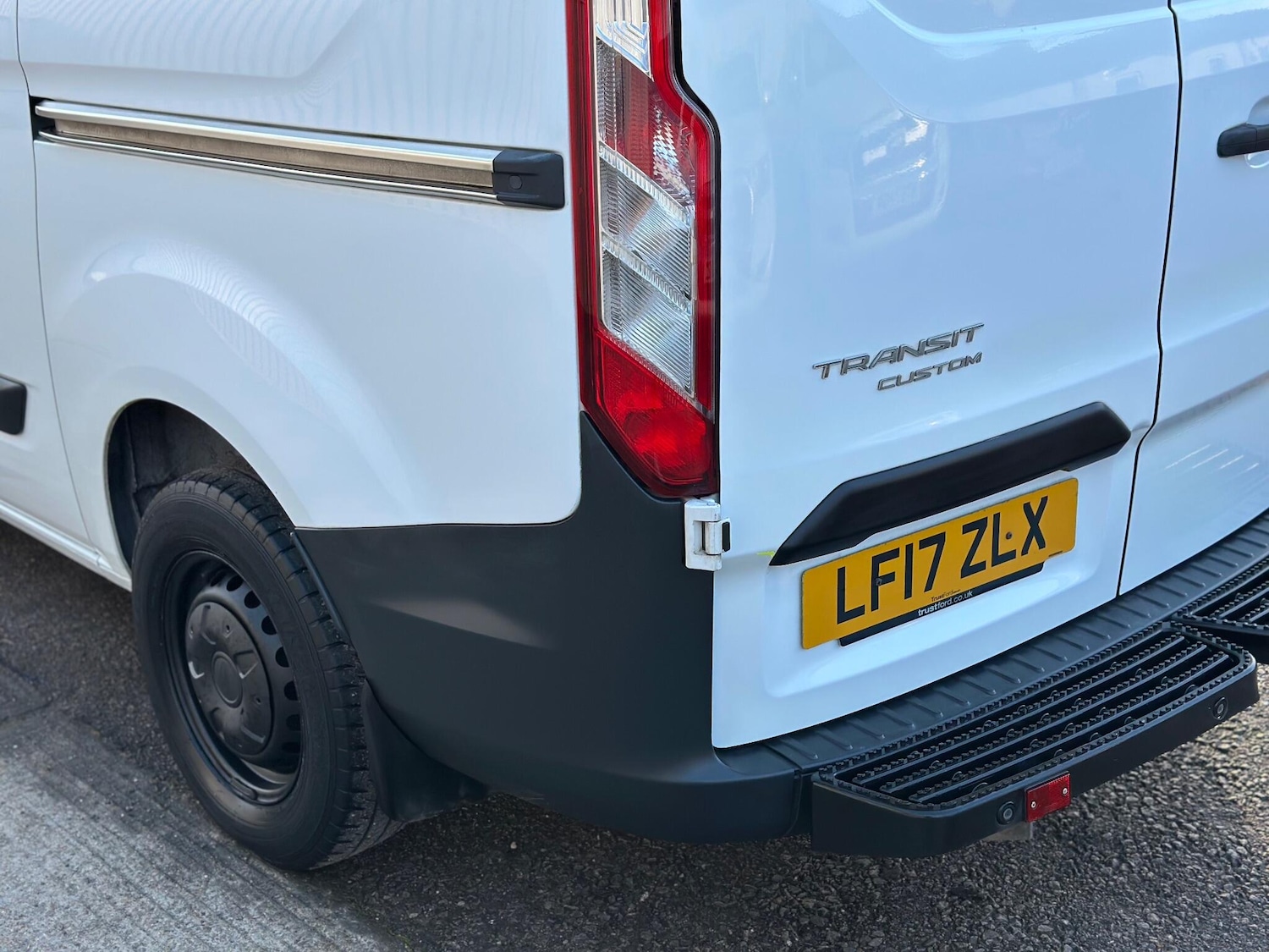 Used Ford Transit Custom 2017 for sale - 76899300: Photo 26