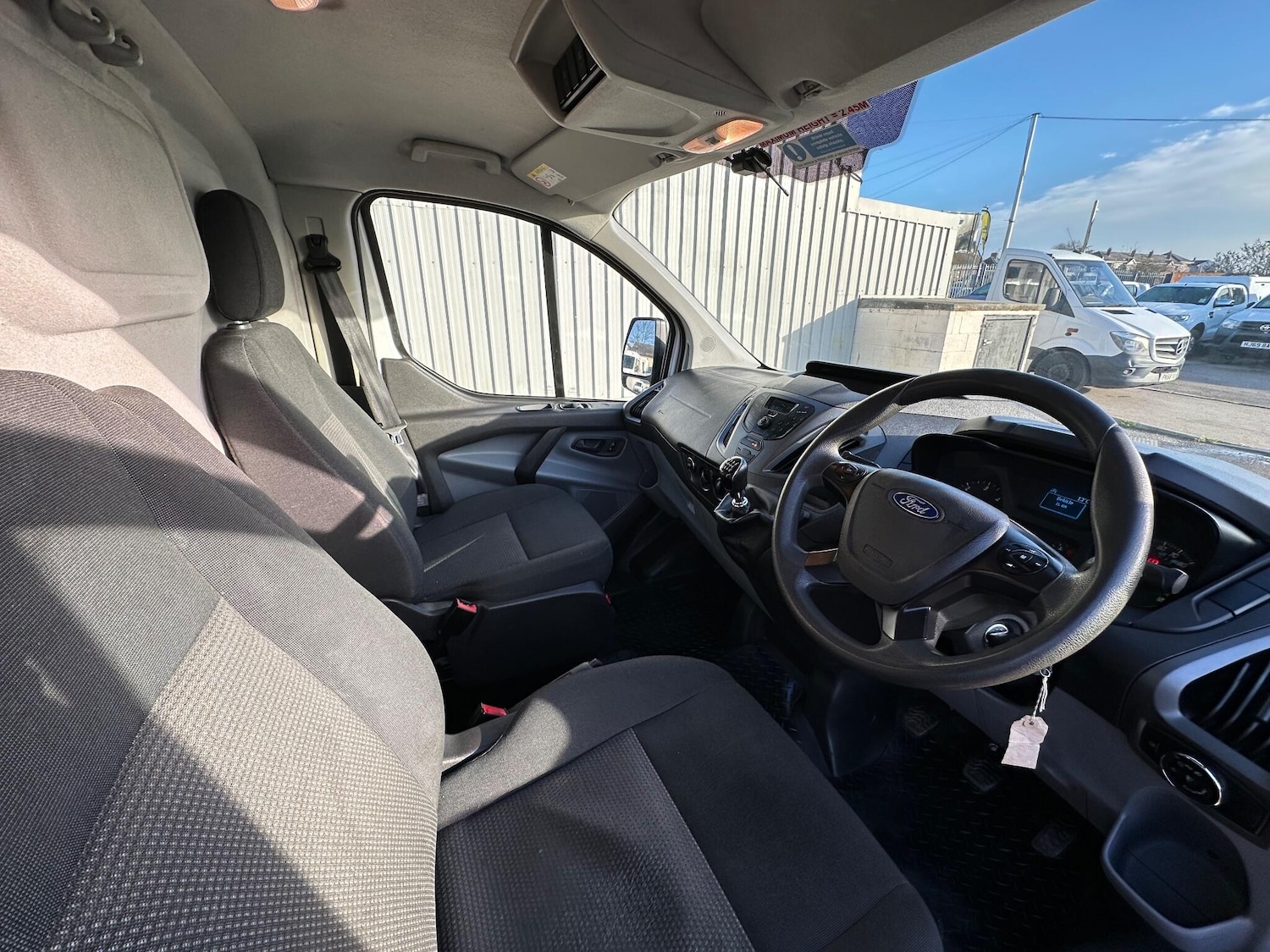 Used Ford Transit Custom 2017 for sale - 76899300: Photo 32