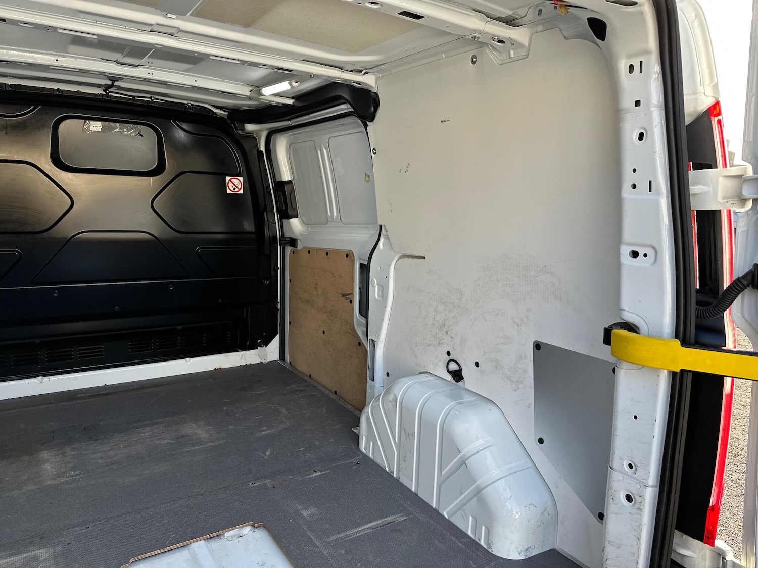 Used Ford Transit Custom 2017 for sale - 76899300: Photo 43