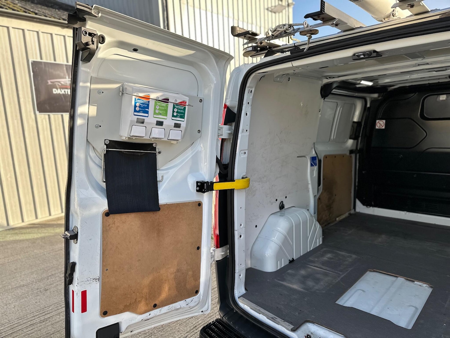 Used Ford Transit Custom 2017 for sale - 76899300: Photo 46