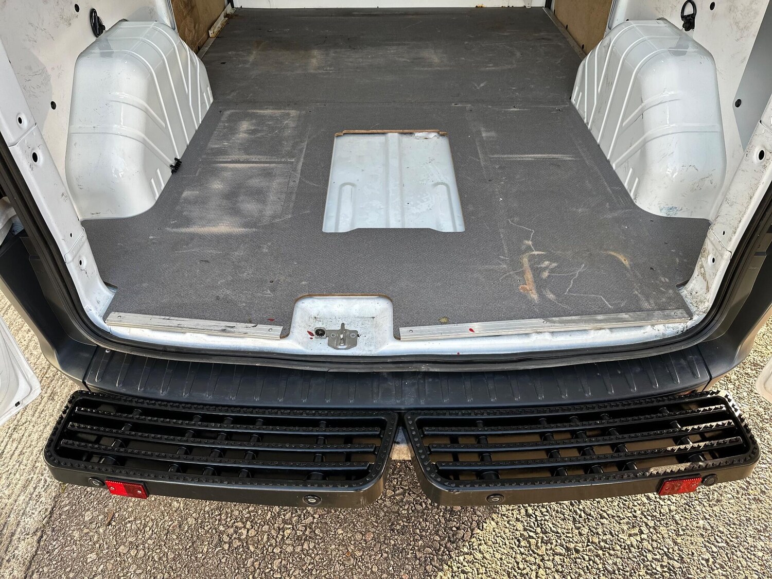 Used Ford Transit Custom 2017 for sale - 76899300: Photo 47