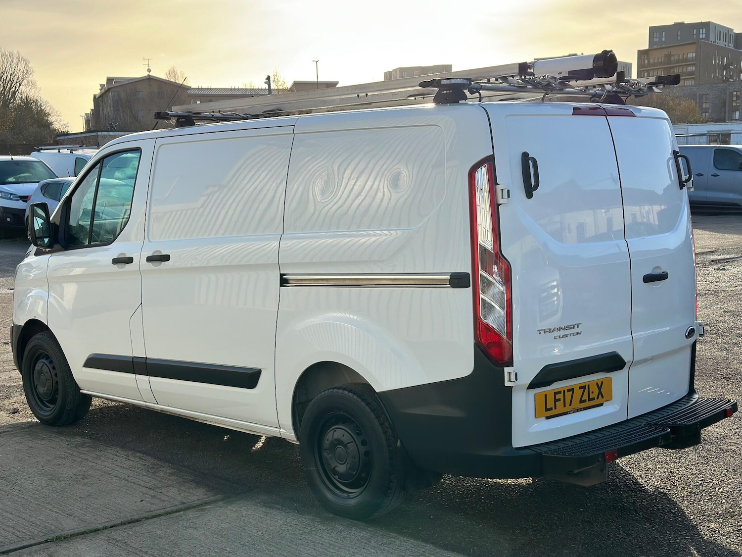 Used Ford Transit Custom 2017 for sale - 76899300: Photo 5