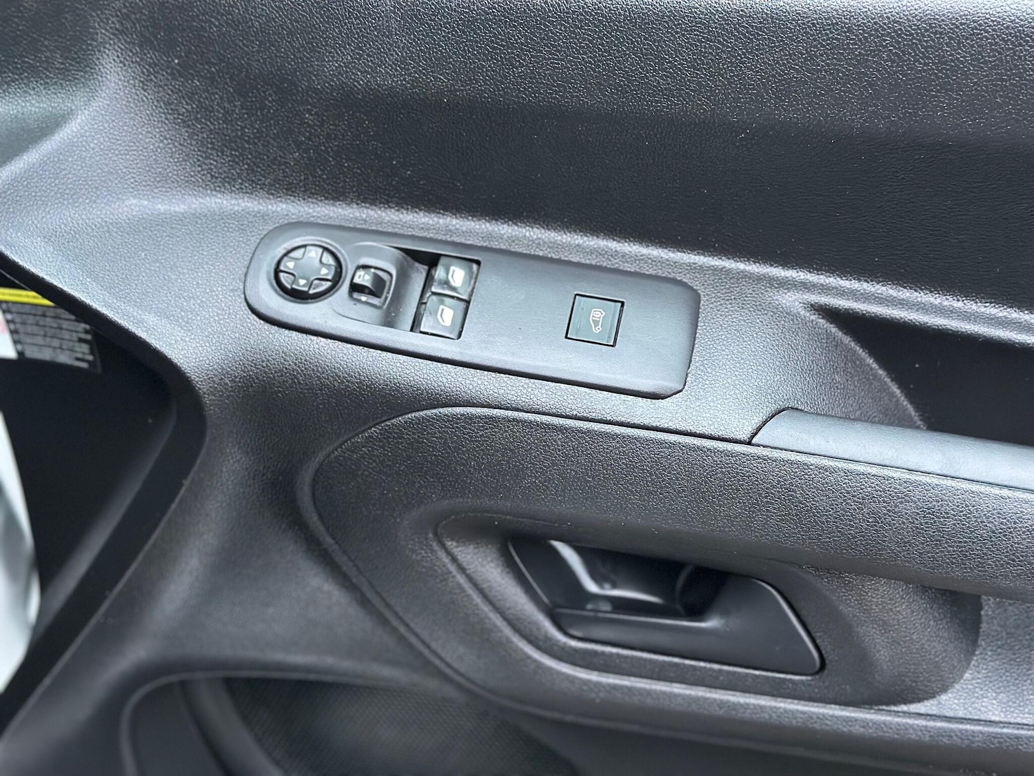 Used Citroen Berlingo 2020 for sale - 76771723: Photo 30