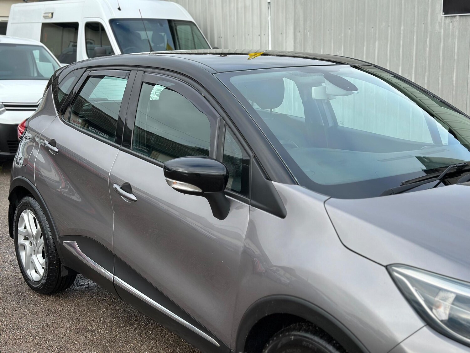 Used Renault Captur 2015 for sale - 77396607: Photo 19