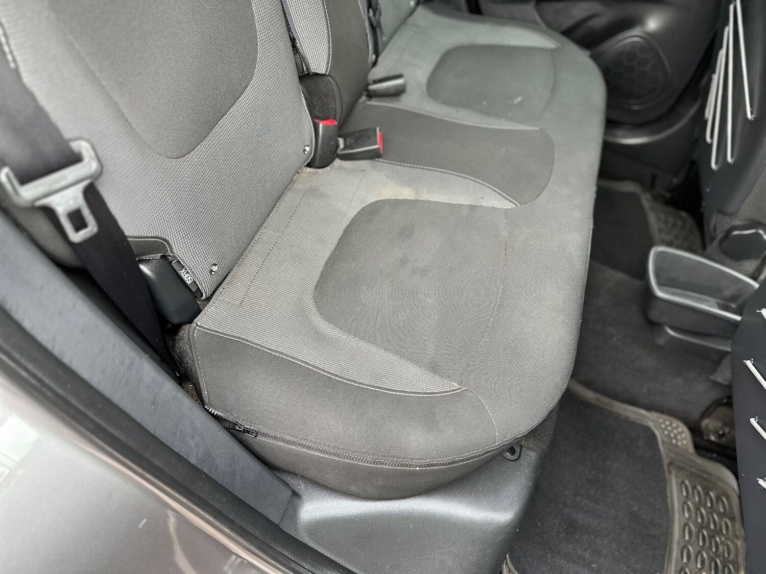 Used Renault Captur 2015 for sale - 77396607: Photo 34