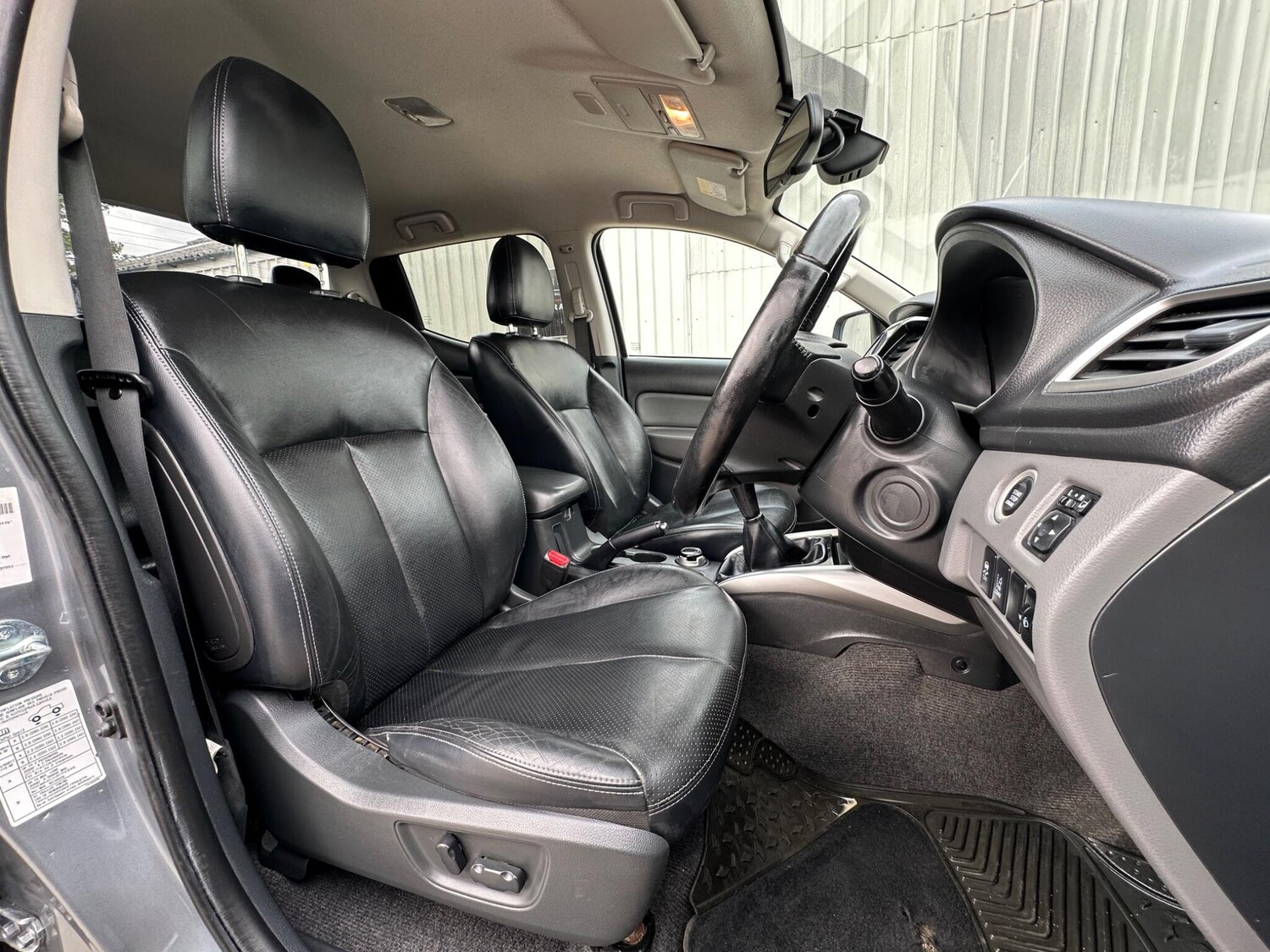 Vehicle 28