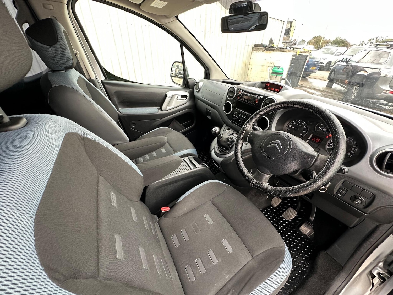 Vehicle 27