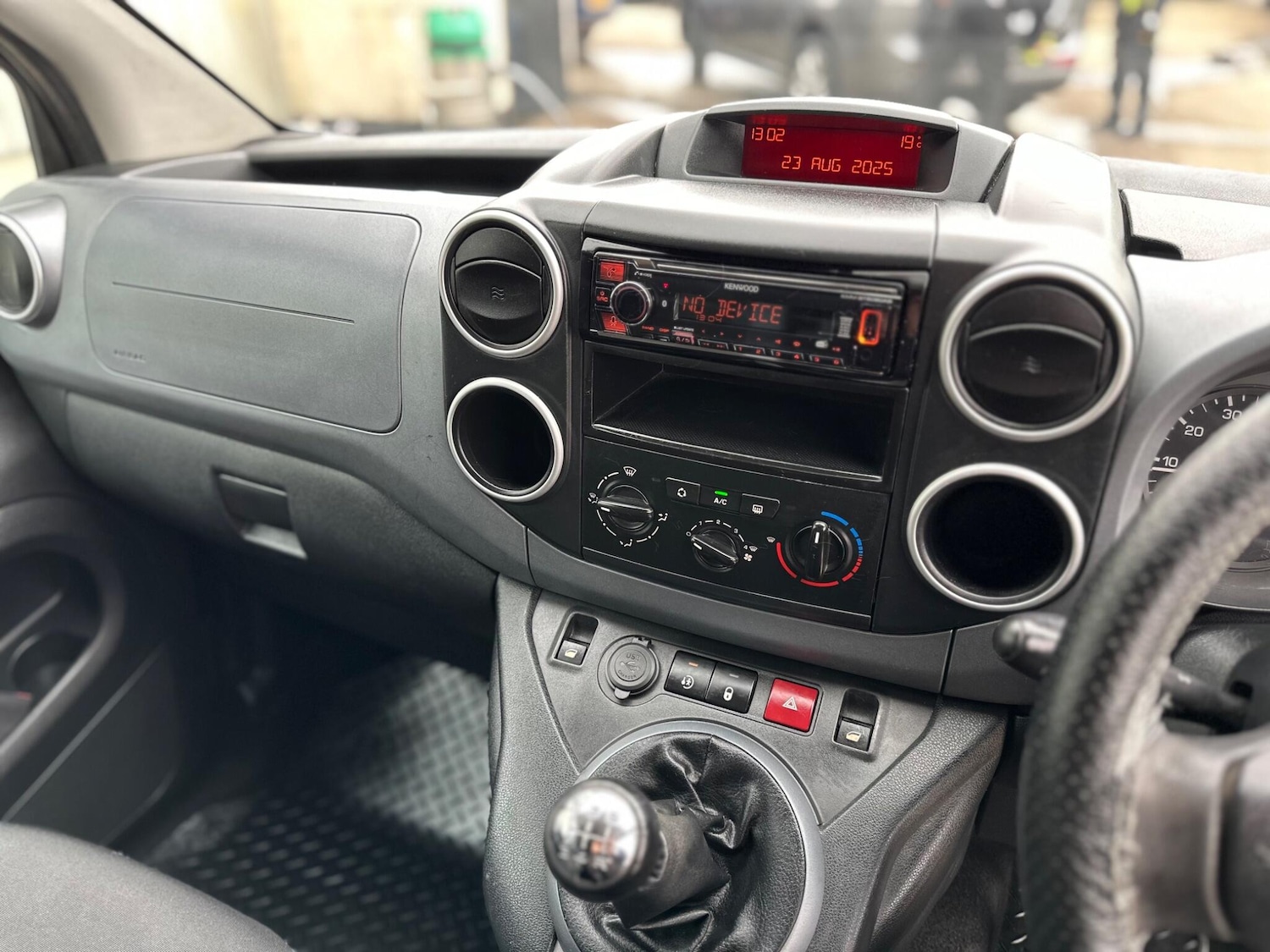 Vehicle 28