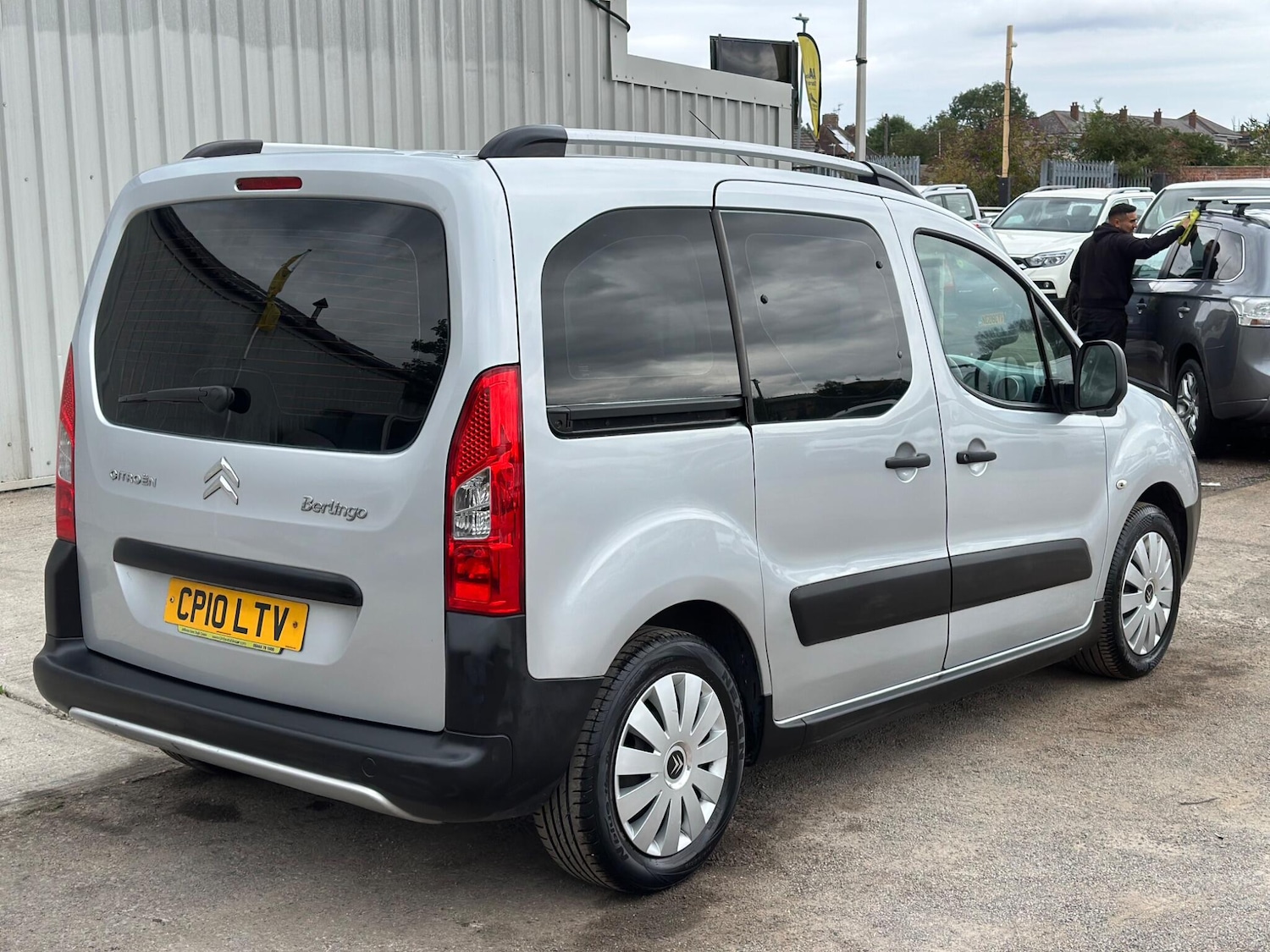 Vehicle 4