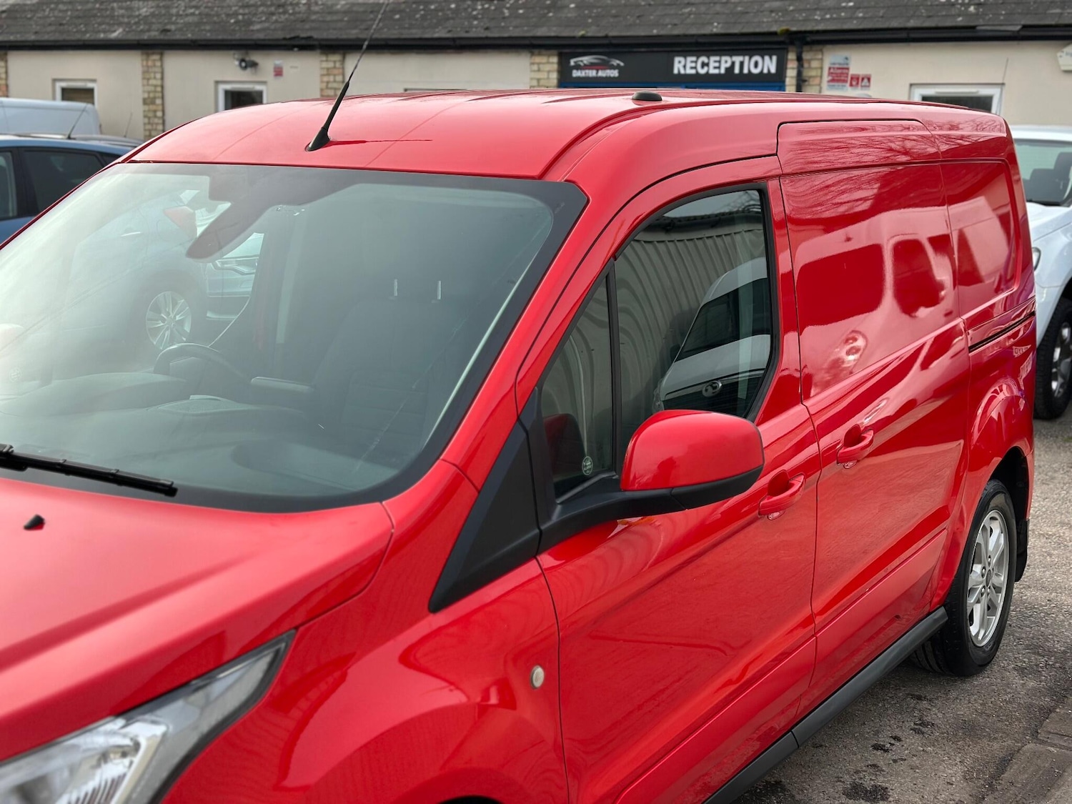 Used Ford Transit Connect 2019 for sale - 77612385: Photo 19