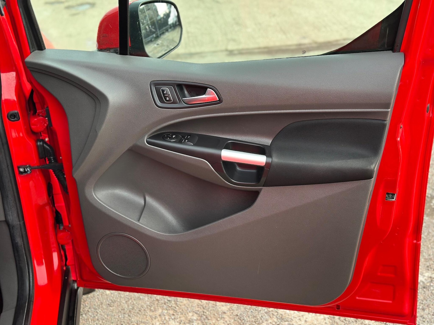 Used Ford Transit Connect 2019 for sale - 77612385: Photo 24