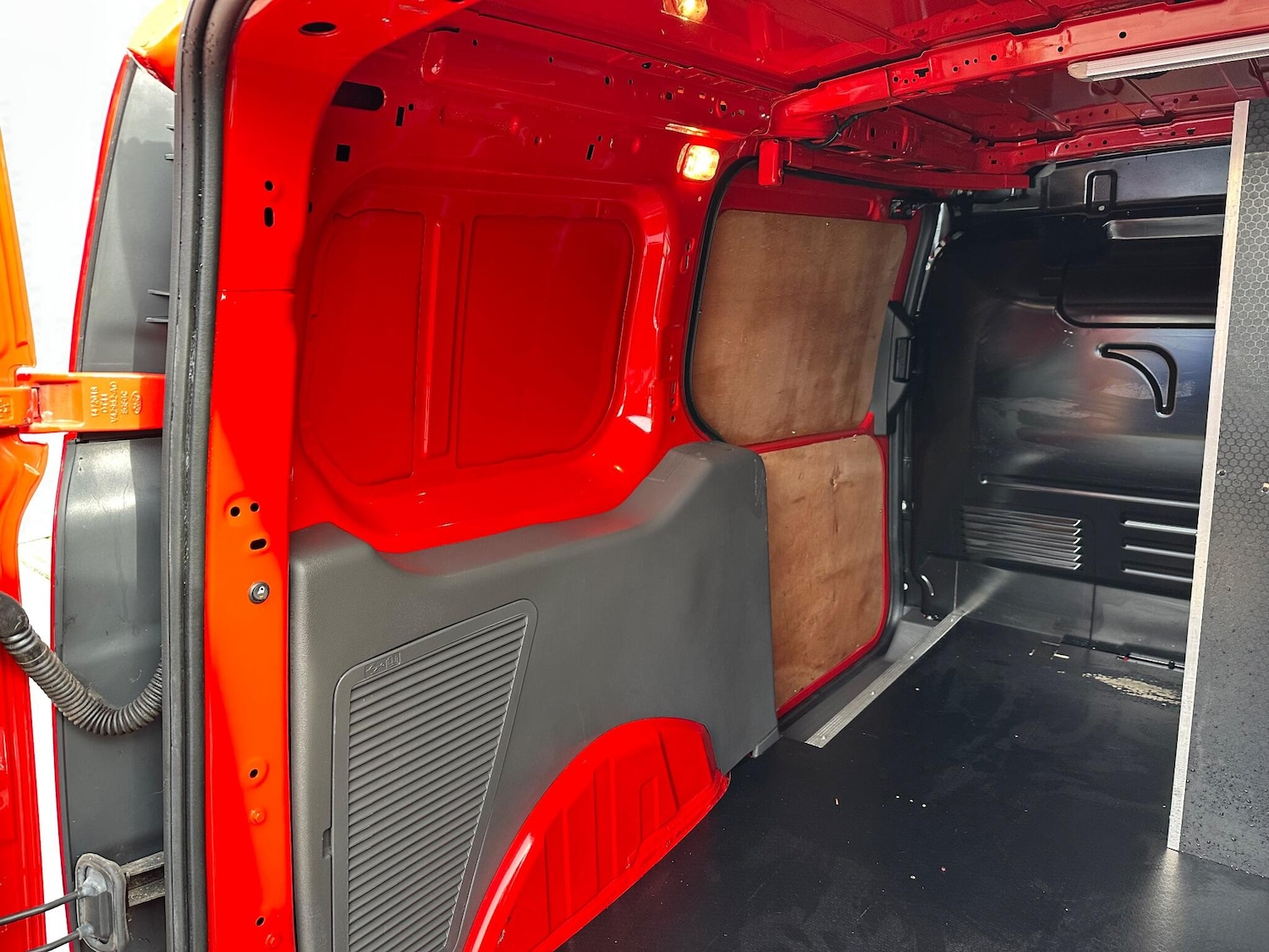 Used Ford Transit Connect 2019 for sale - 77612385: Photo 44