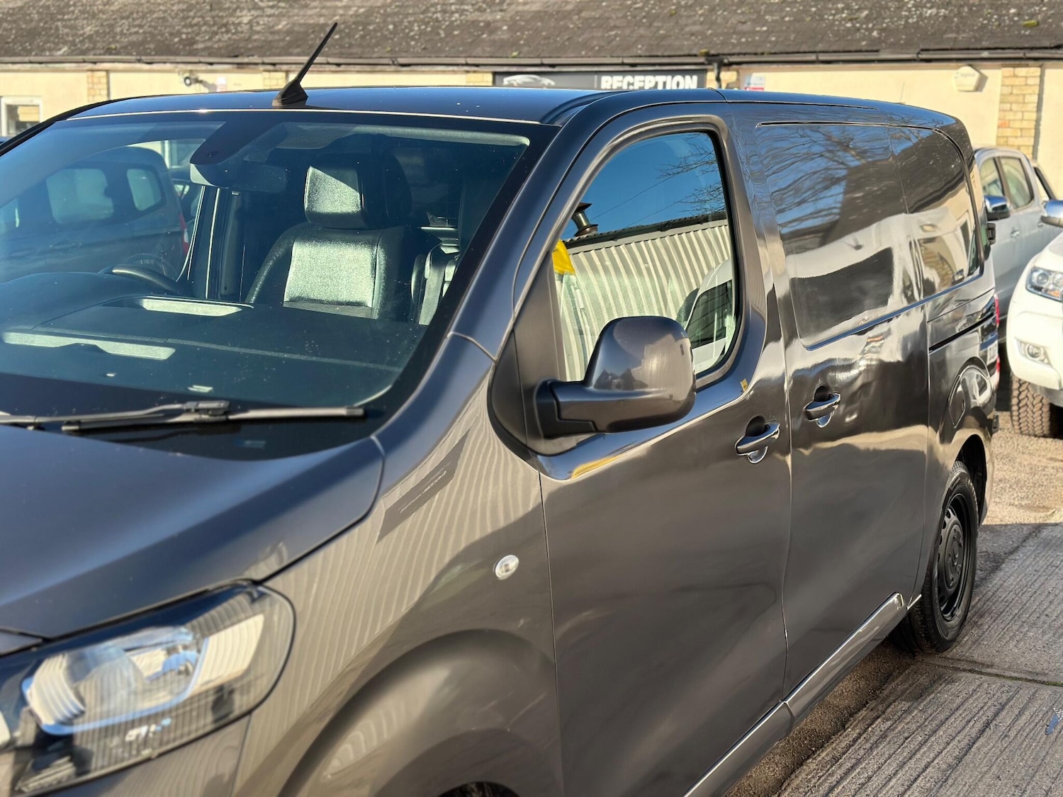 Used Citroen Dispatch 2018 for sale - 76989170: Photo 26