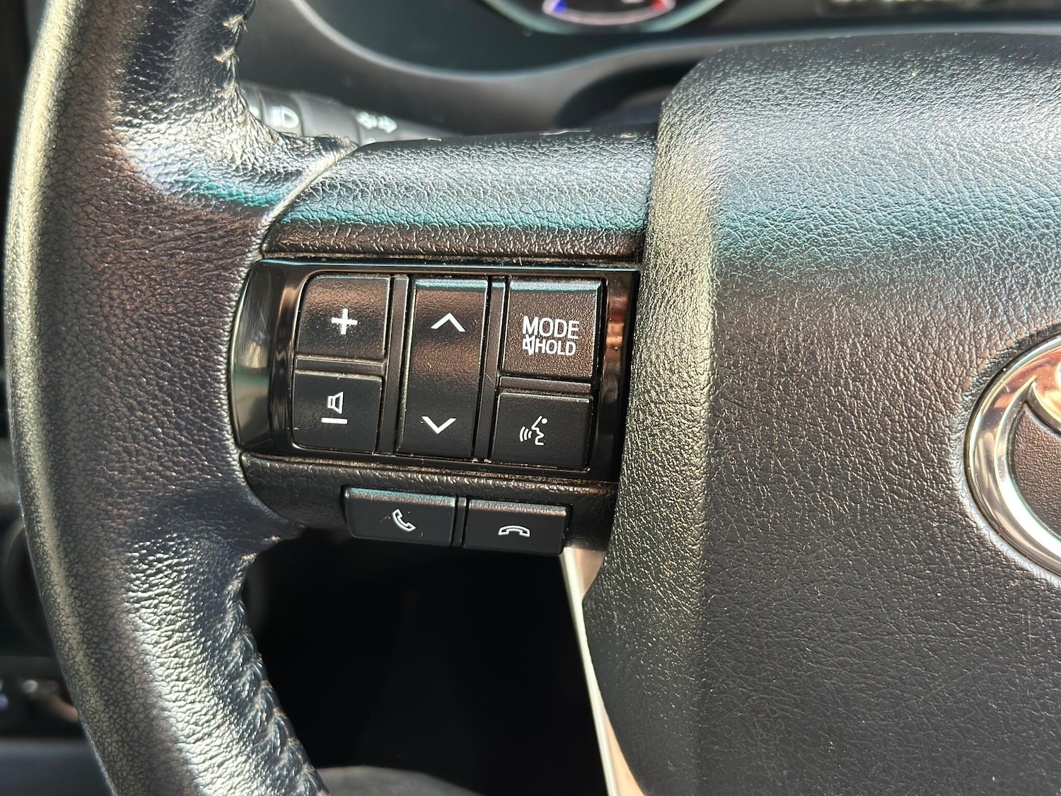 Used Toyota Hilux 2019 for sale - 77396022: Photo 19