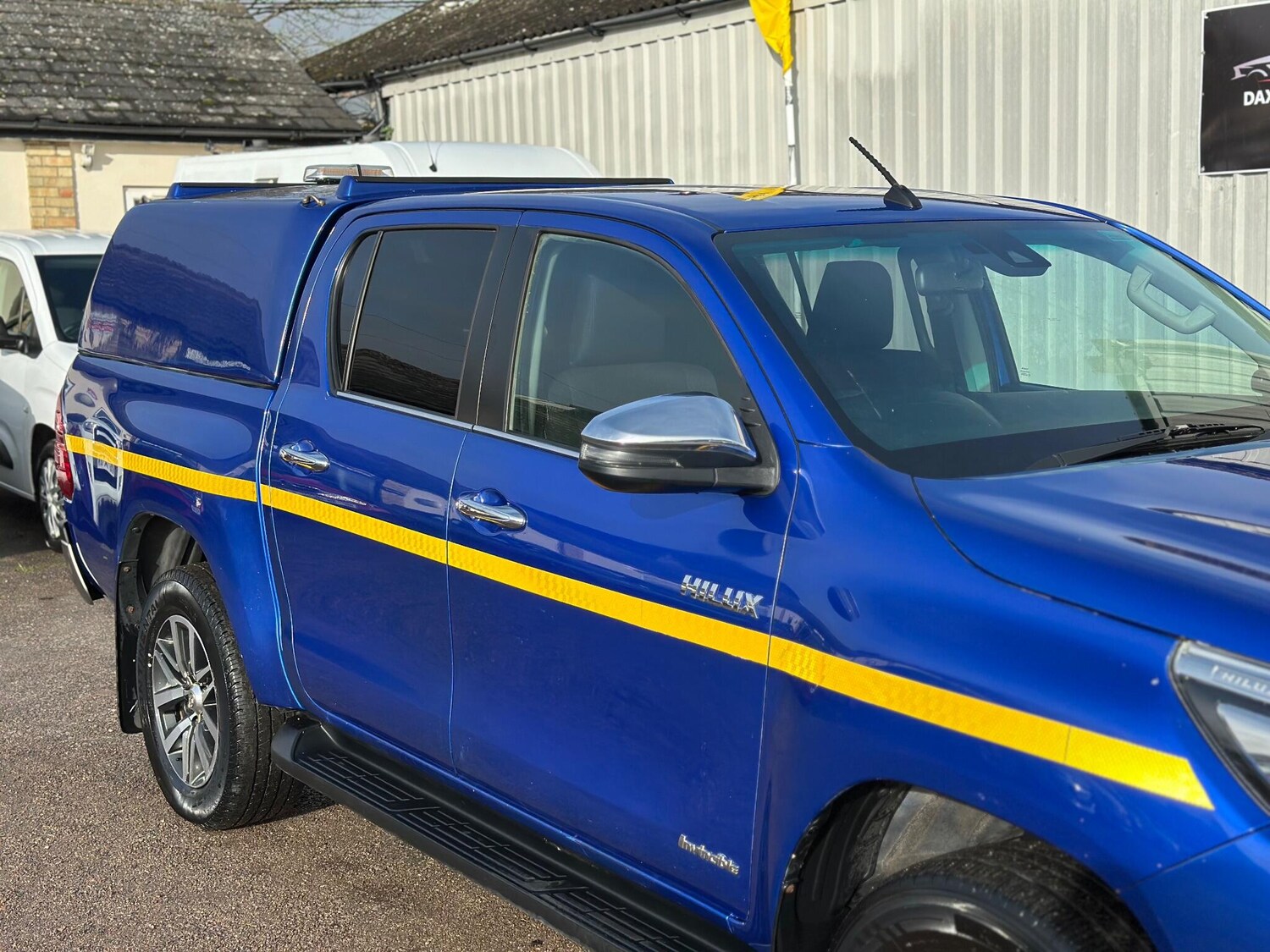 Used Toyota Hilux 2019 for sale - 77396022: Photo 31