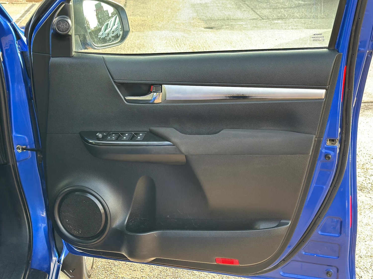 Used Toyota Hilux 2019 for sale - 77396022: Photo 38