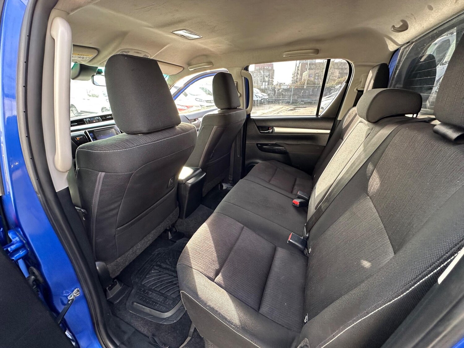 Used Toyota Hilux 2019 for sale - 77396022: Photo 56