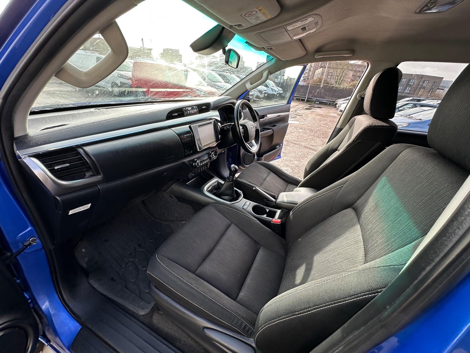 Used Toyota Hilux 2019 for sale - 77396022: Photo 60