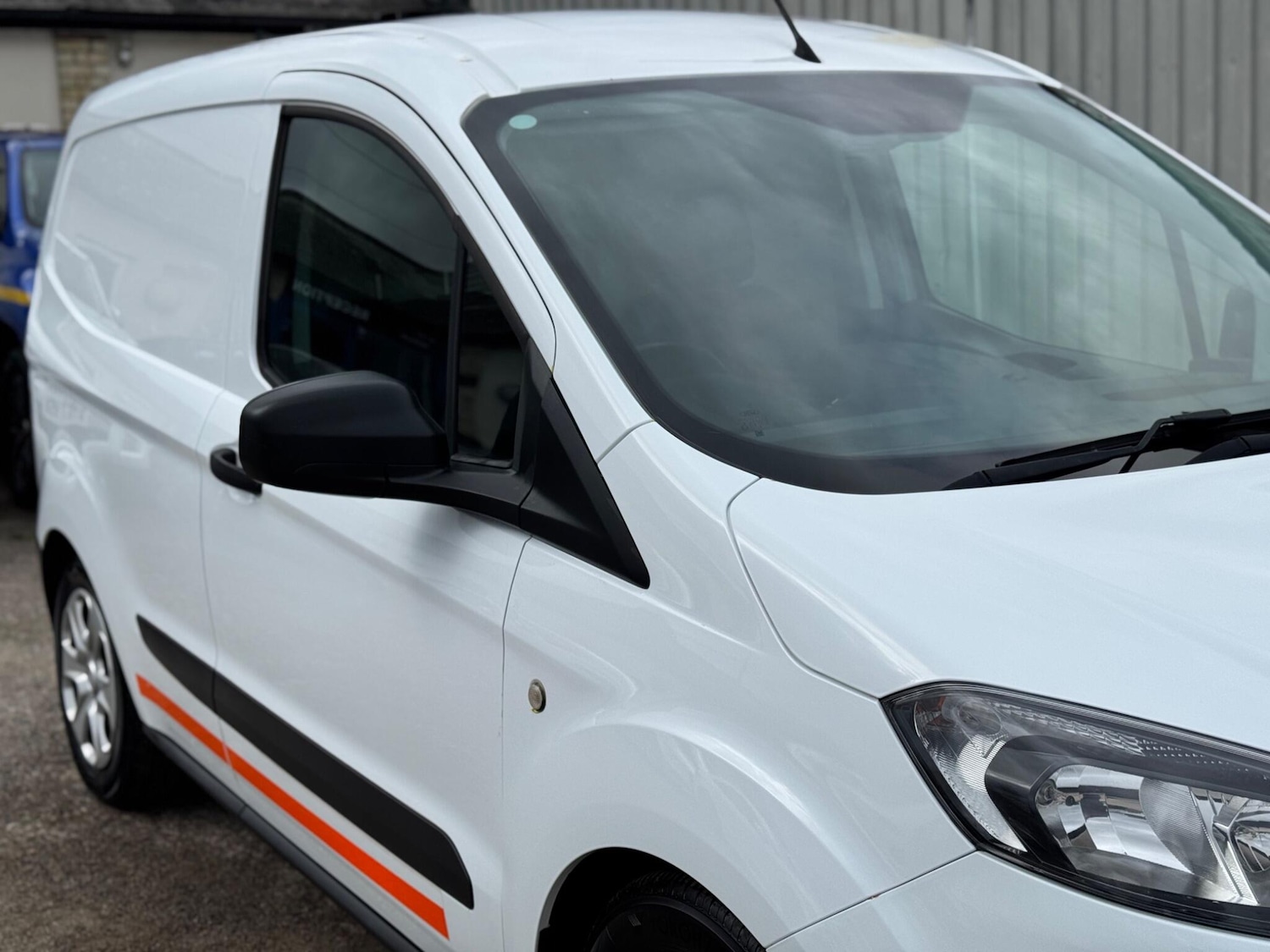 Used Ford Transit Courier 2019 for sale - 77696810: Photo 19