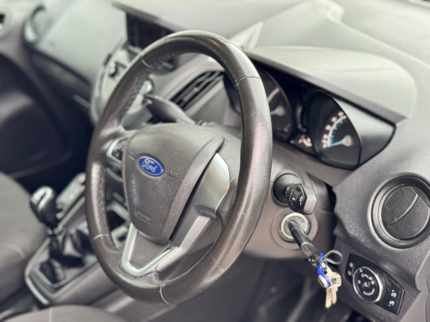 Used Ford Transit Courier 2019 for sale - 77696810: Photo 9