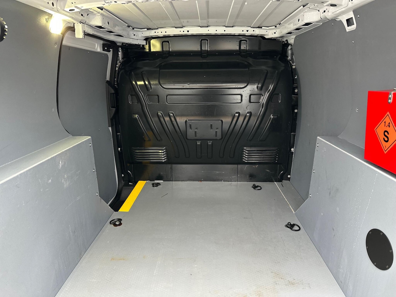 Used Ford Transit Connect 2017 for sale - 77331507: Photo 16