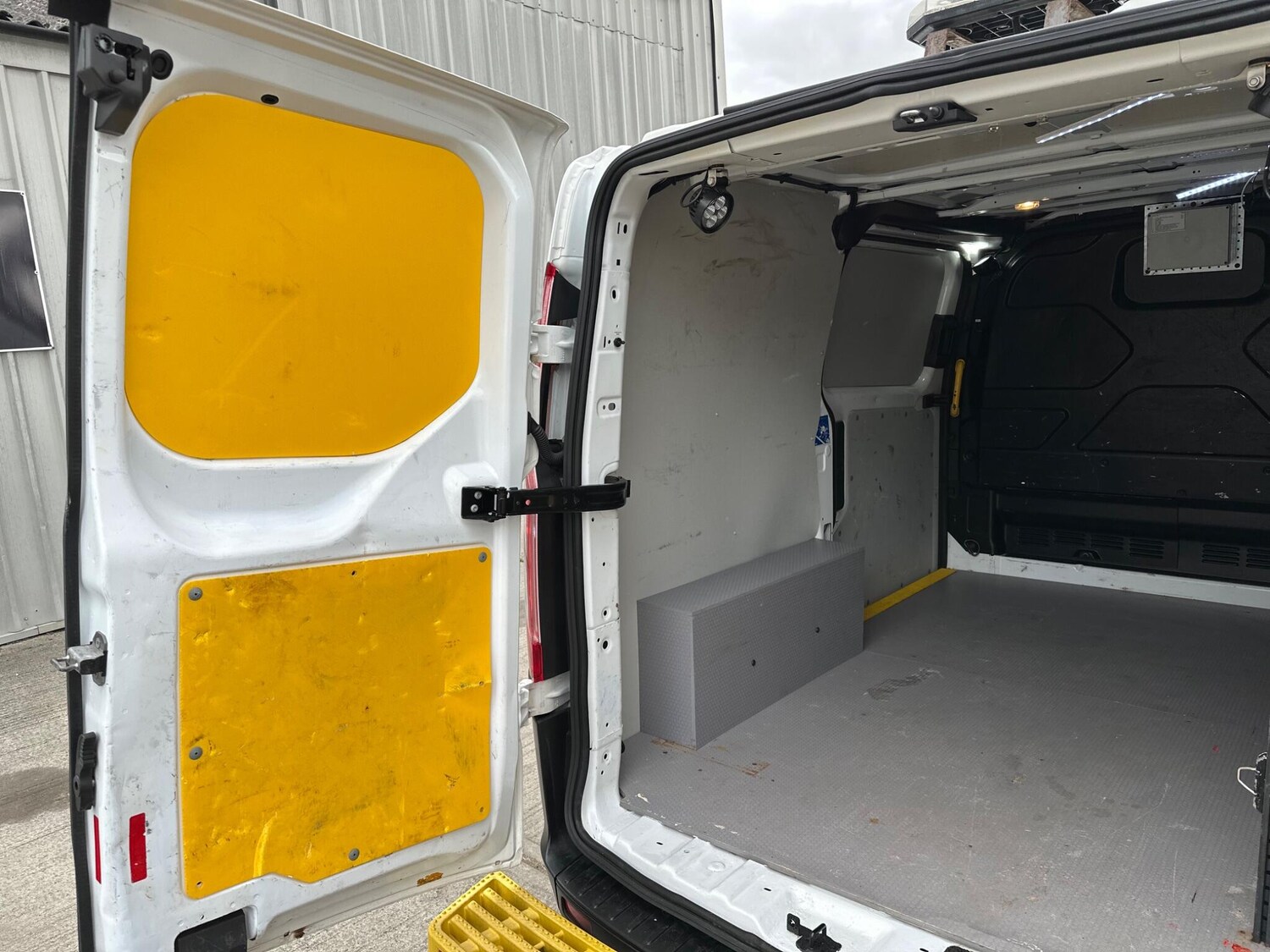 Vehicle 44