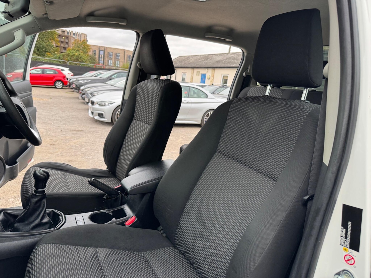 Used Toyota Hilux 2019 for sale - 76283304: Photo 17