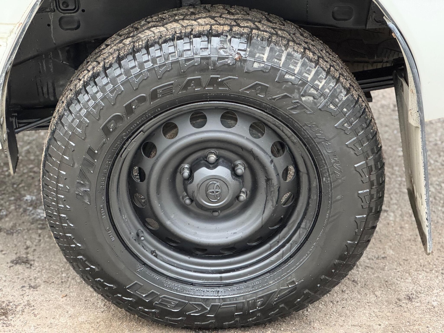 Used Toyota Hilux 2019 for sale - 76283304: Photo 19