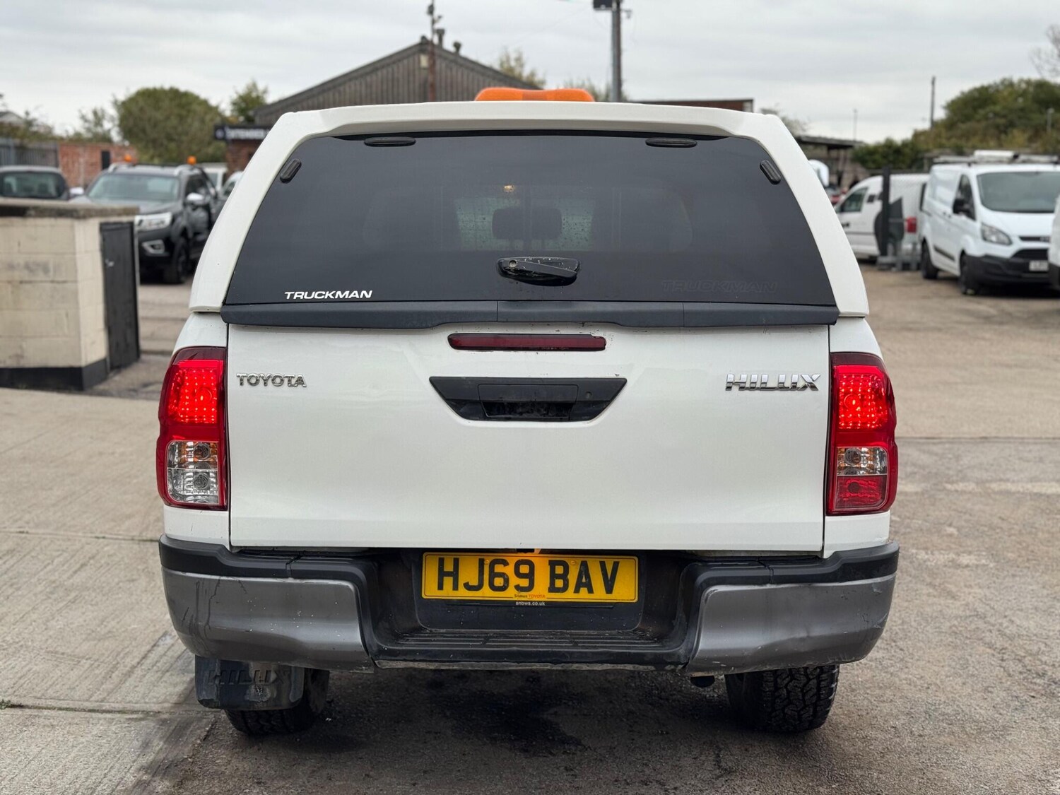 Used Toyota Hilux 2019 for sale - 76283304: Photo 21