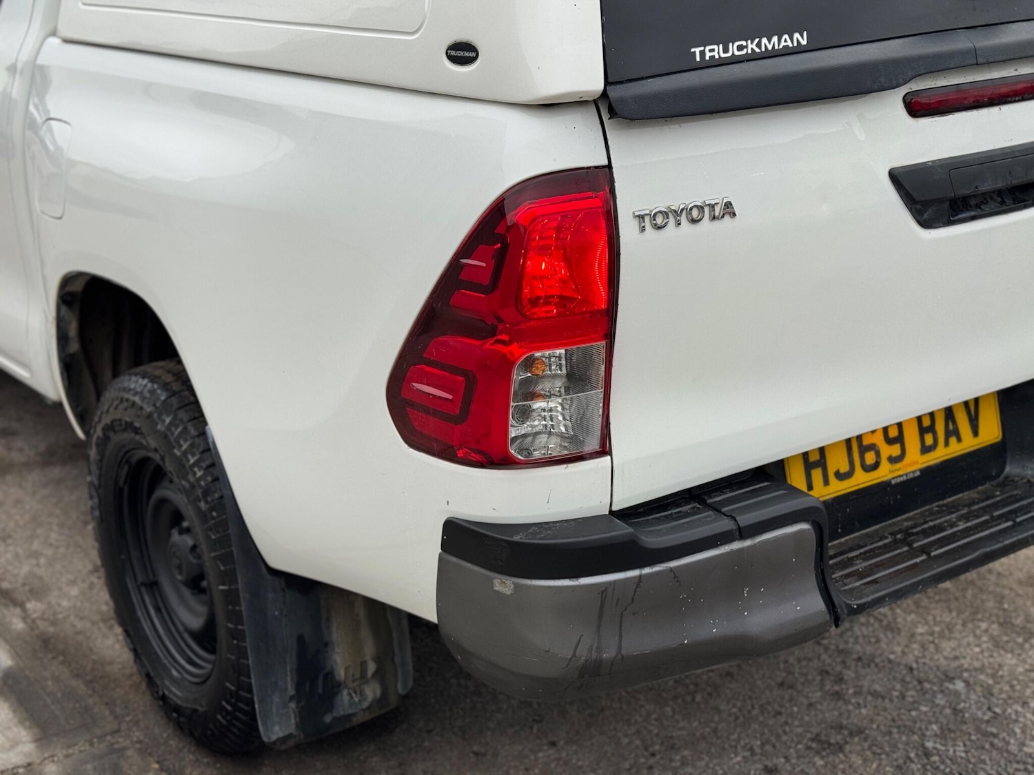 Used Toyota Hilux 2019 for sale - 76283304: Photo 28