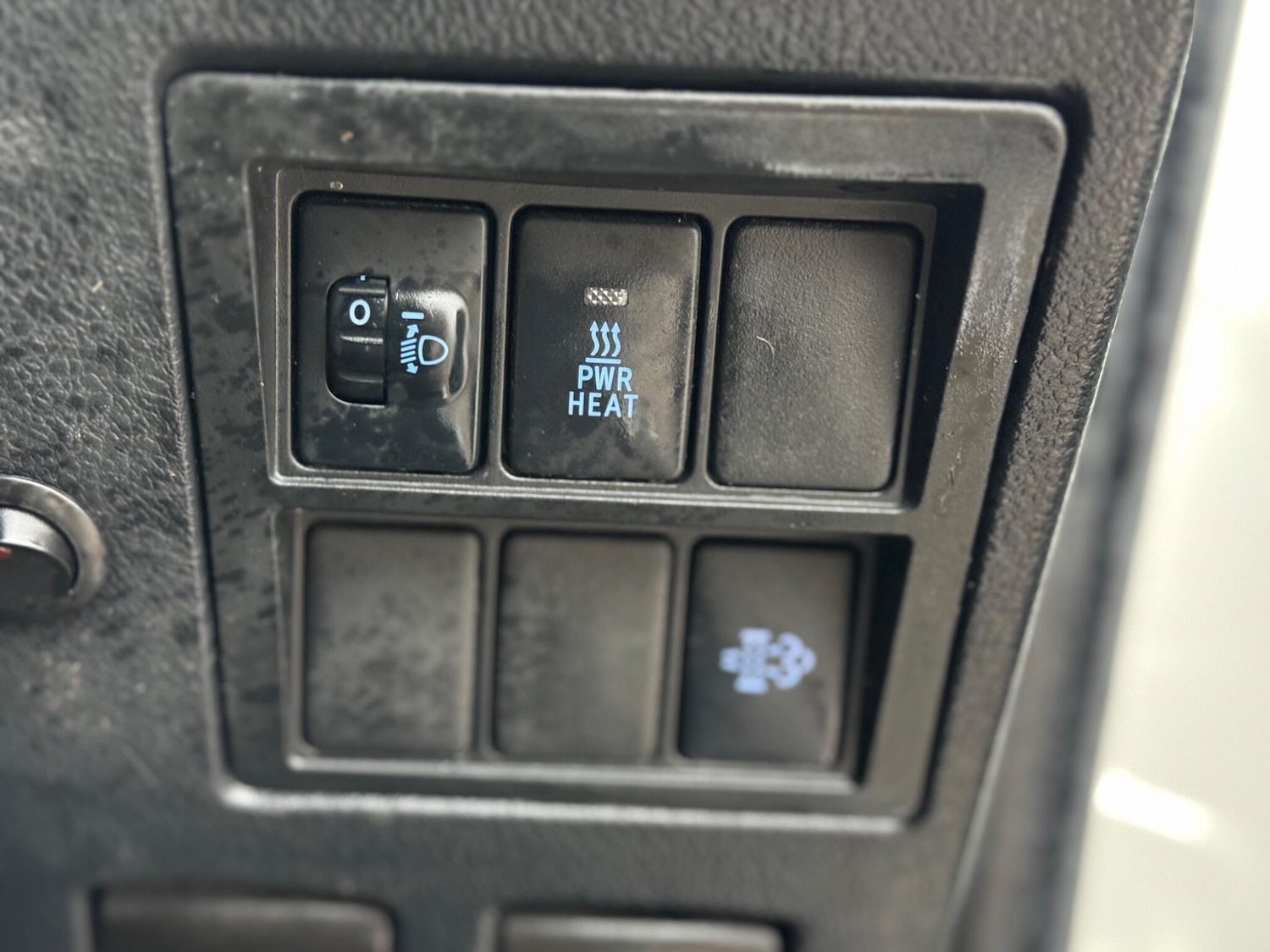 Used Toyota Hilux 2019 for sale - 76283304: Photo 37