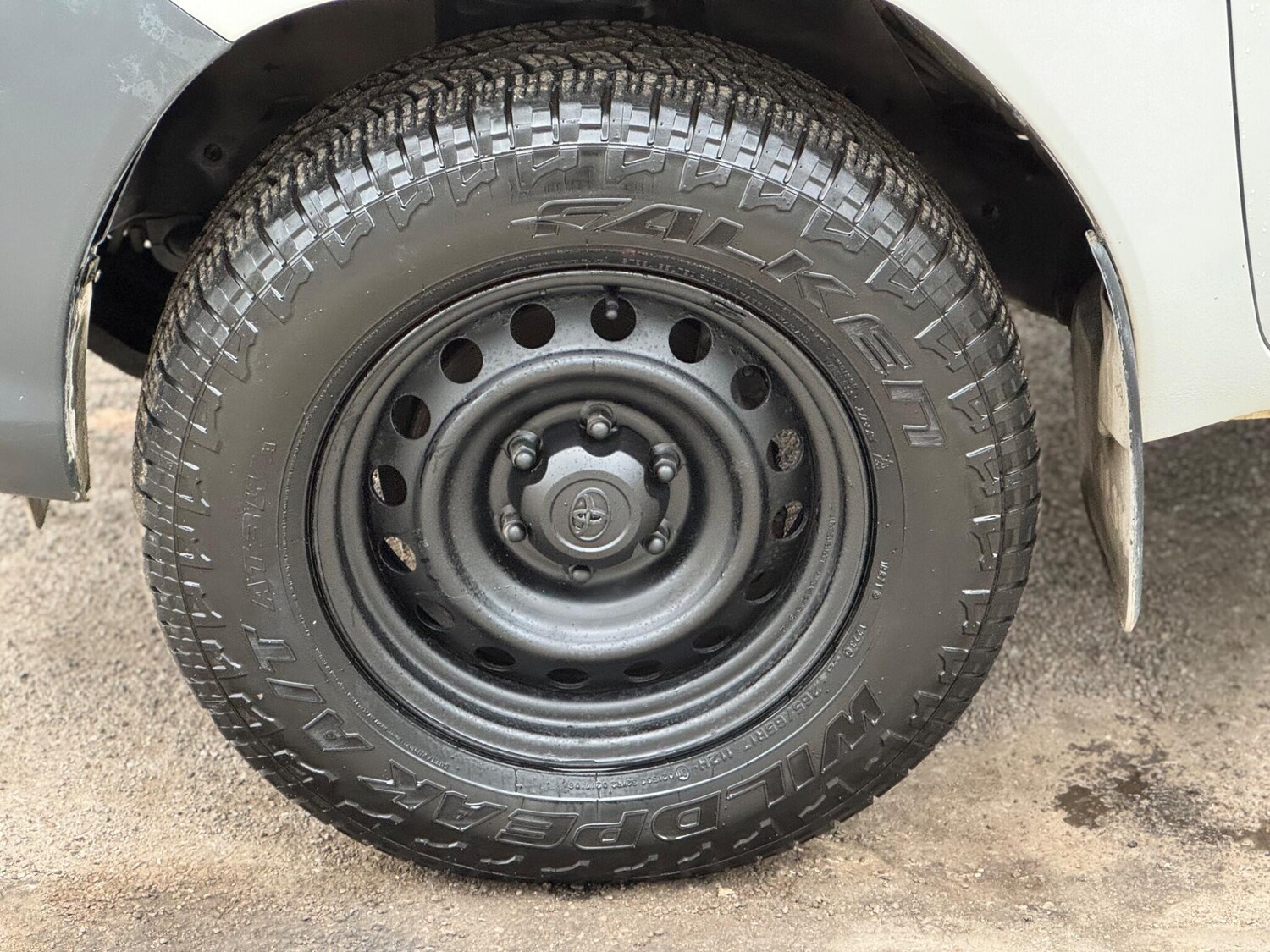 Used Toyota Hilux 2019 for sale - 76283304: Photo 61