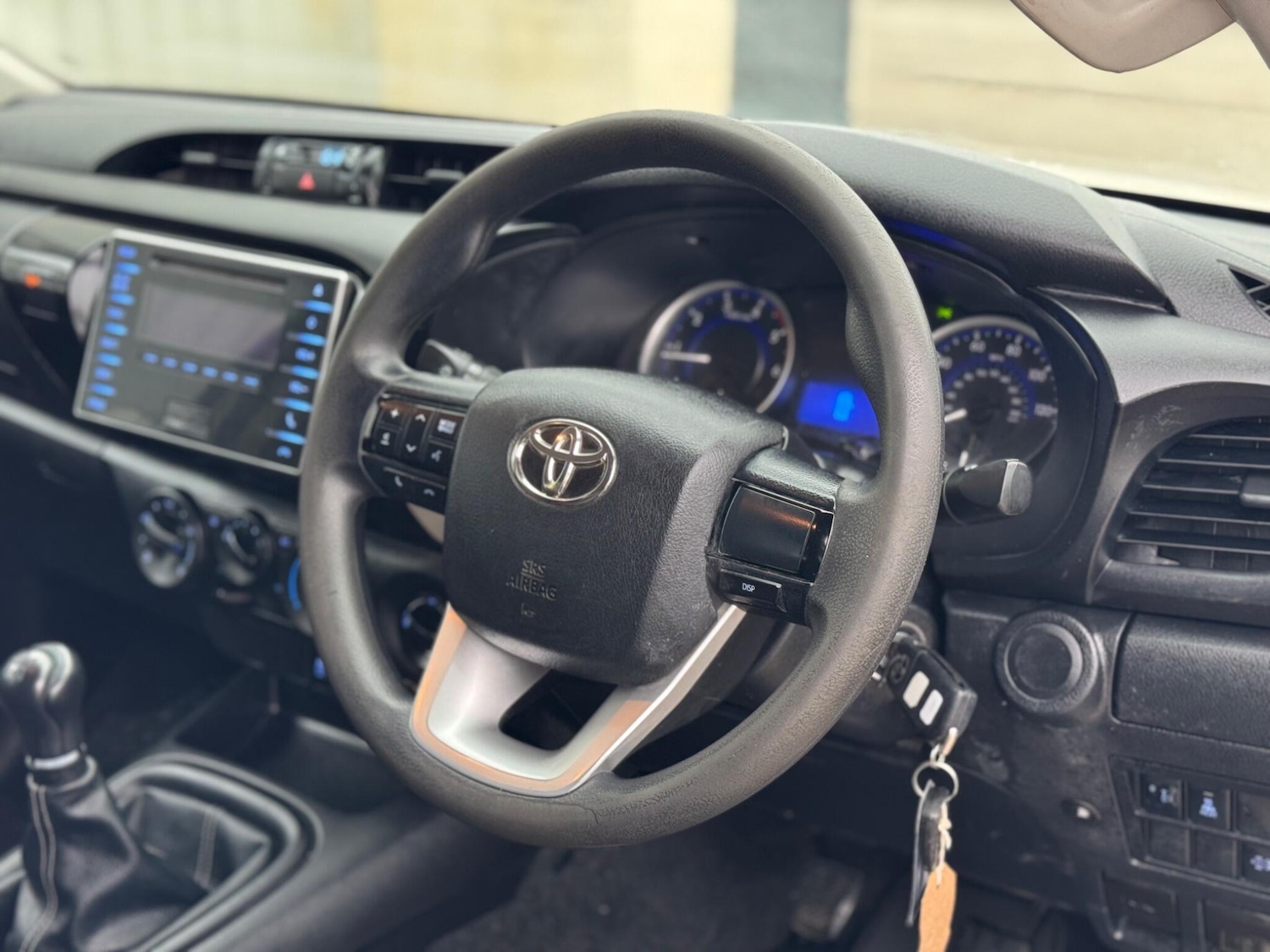 Used Toyota Hilux 2019 for sale - 76283304: Photo 9