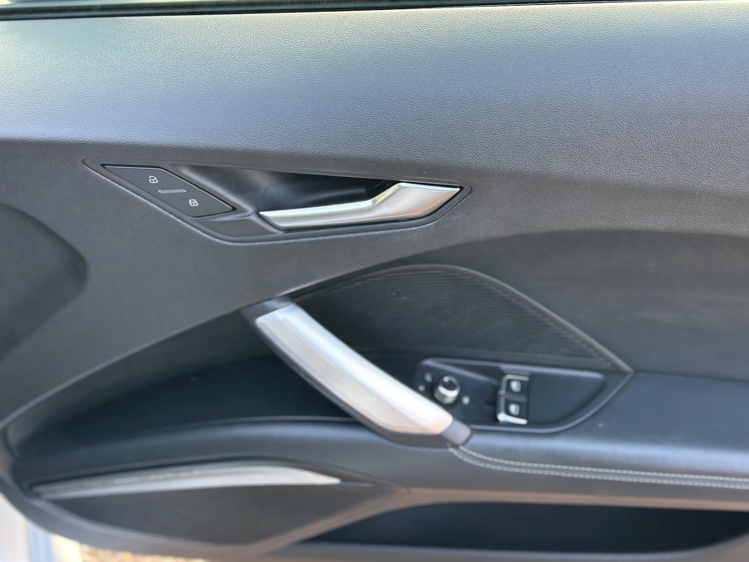 Used Audi TT 2014 for sale - 77351348: Photo 29