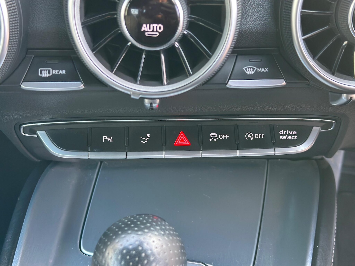 Used Audi TT 2014 for sale - 77351348: Photo 38