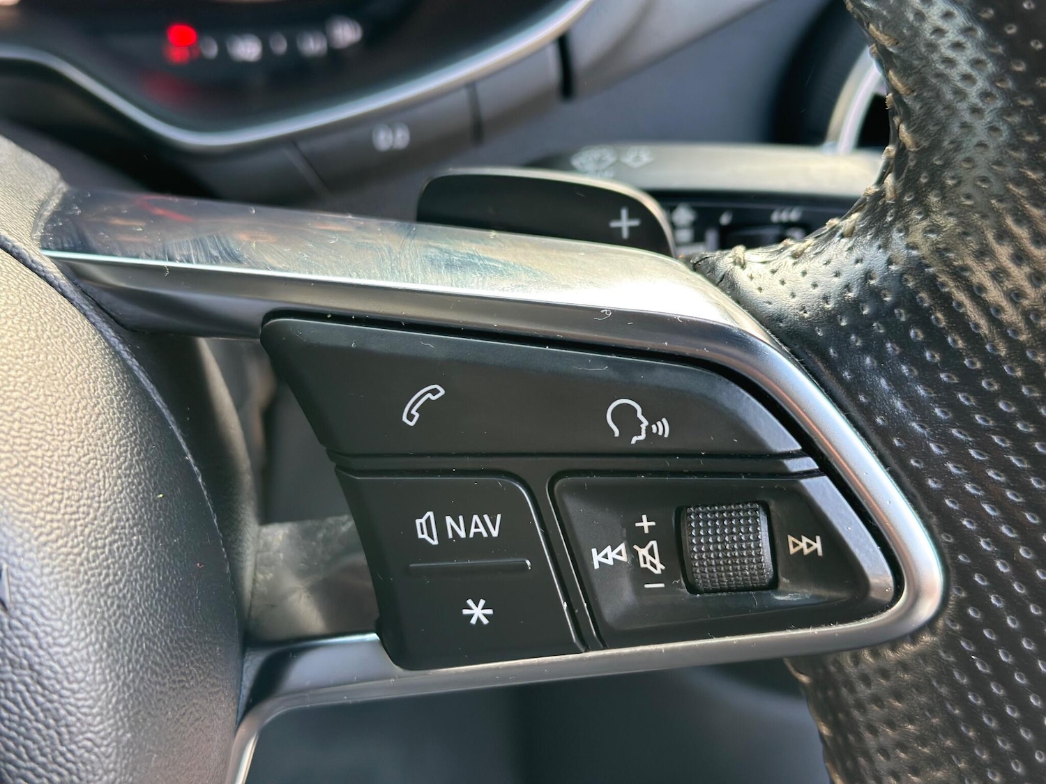 Used Audi TT 2014 for sale - 77351348: Photo 51