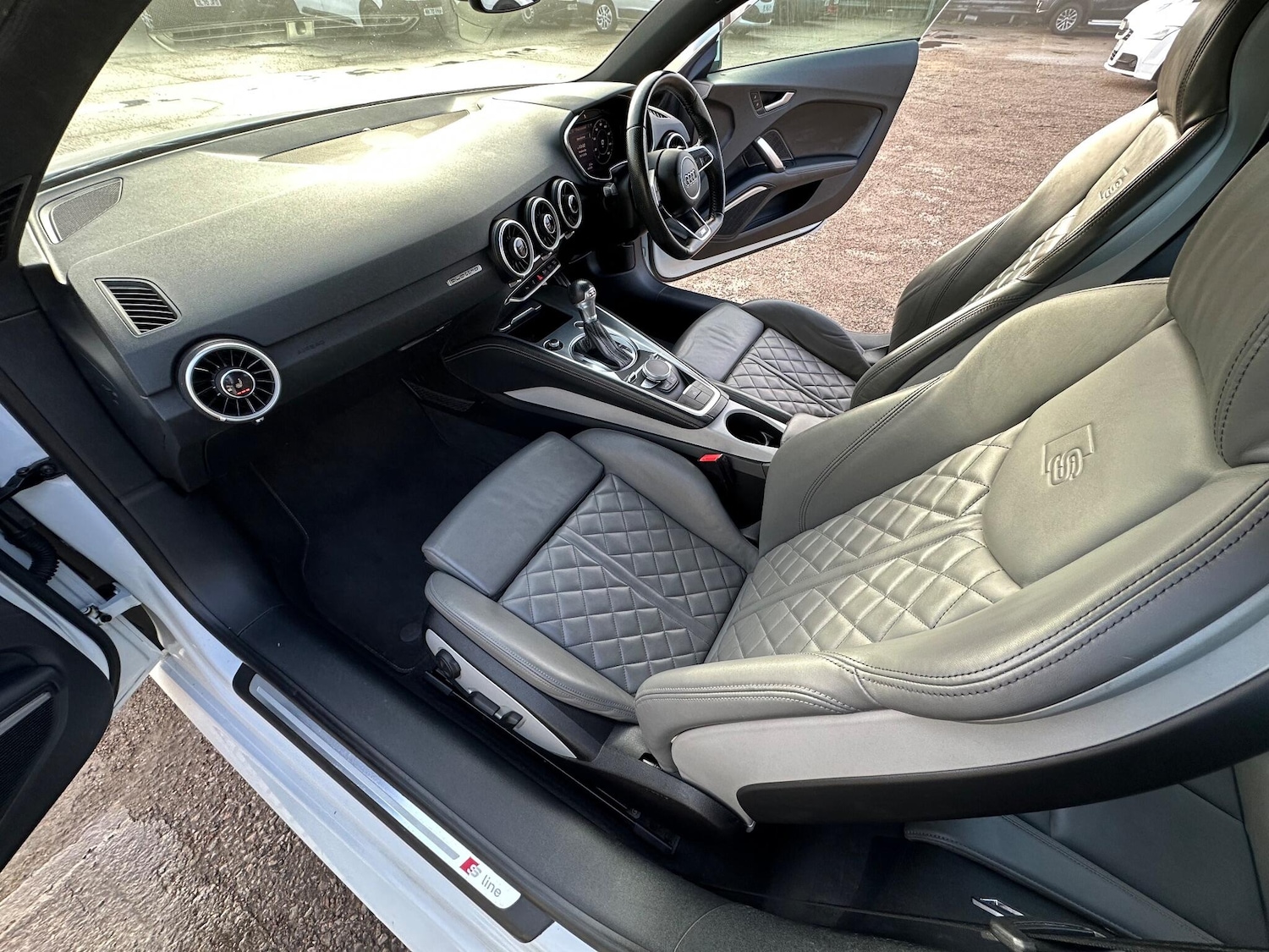 Used Audi TT 2014 for sale - 77351348: Photo 53