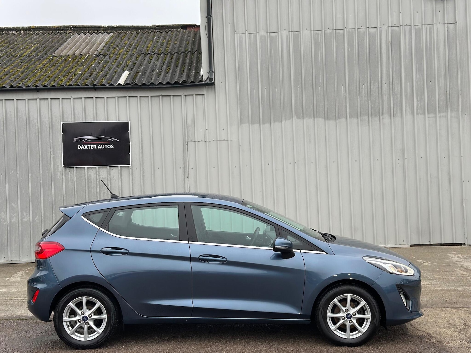 Used Ford Fiesta 2018 for sale - 76608000: Photo 19