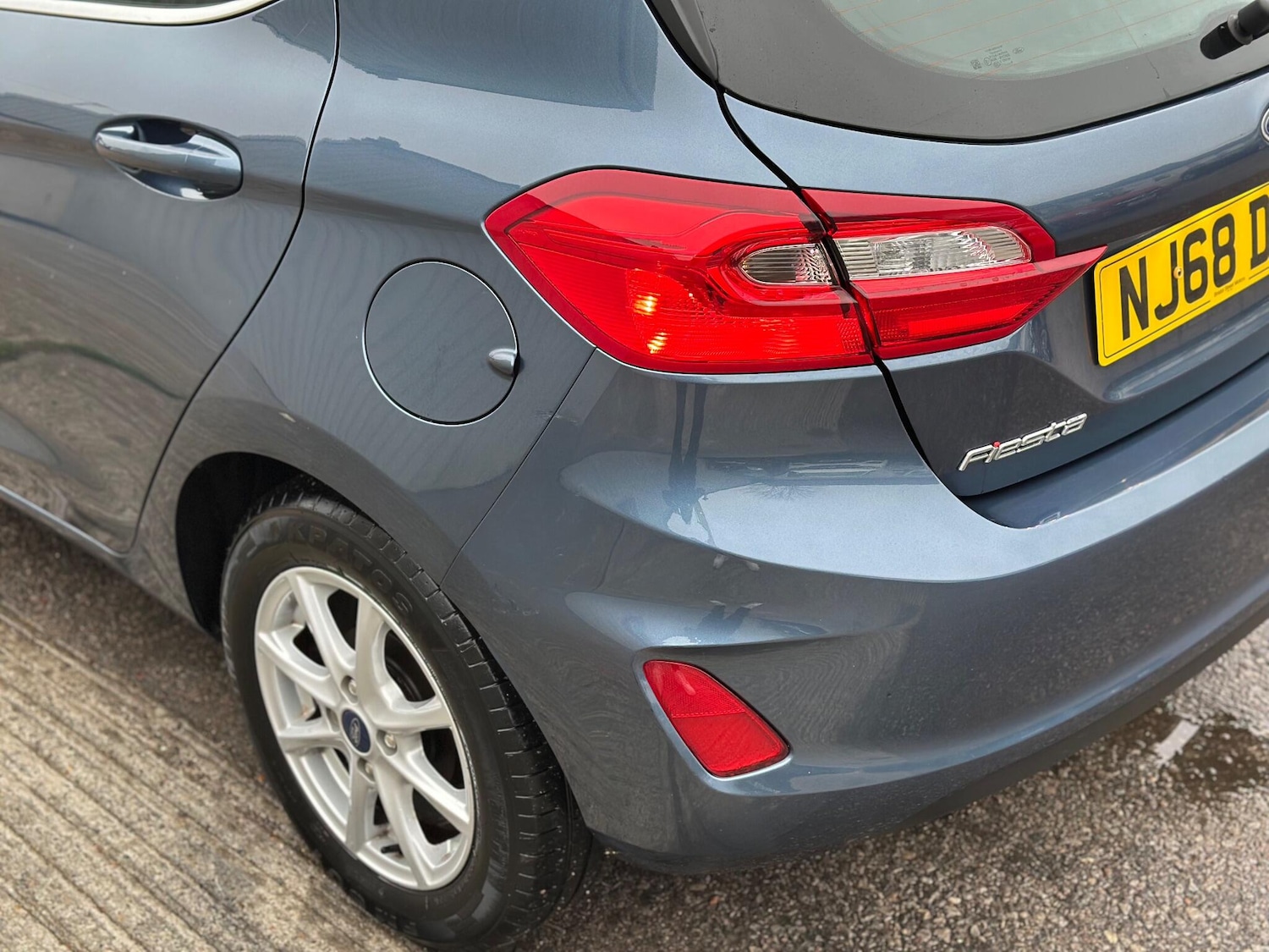 Used Ford Fiesta 2018 for sale - 76608000: Photo 25