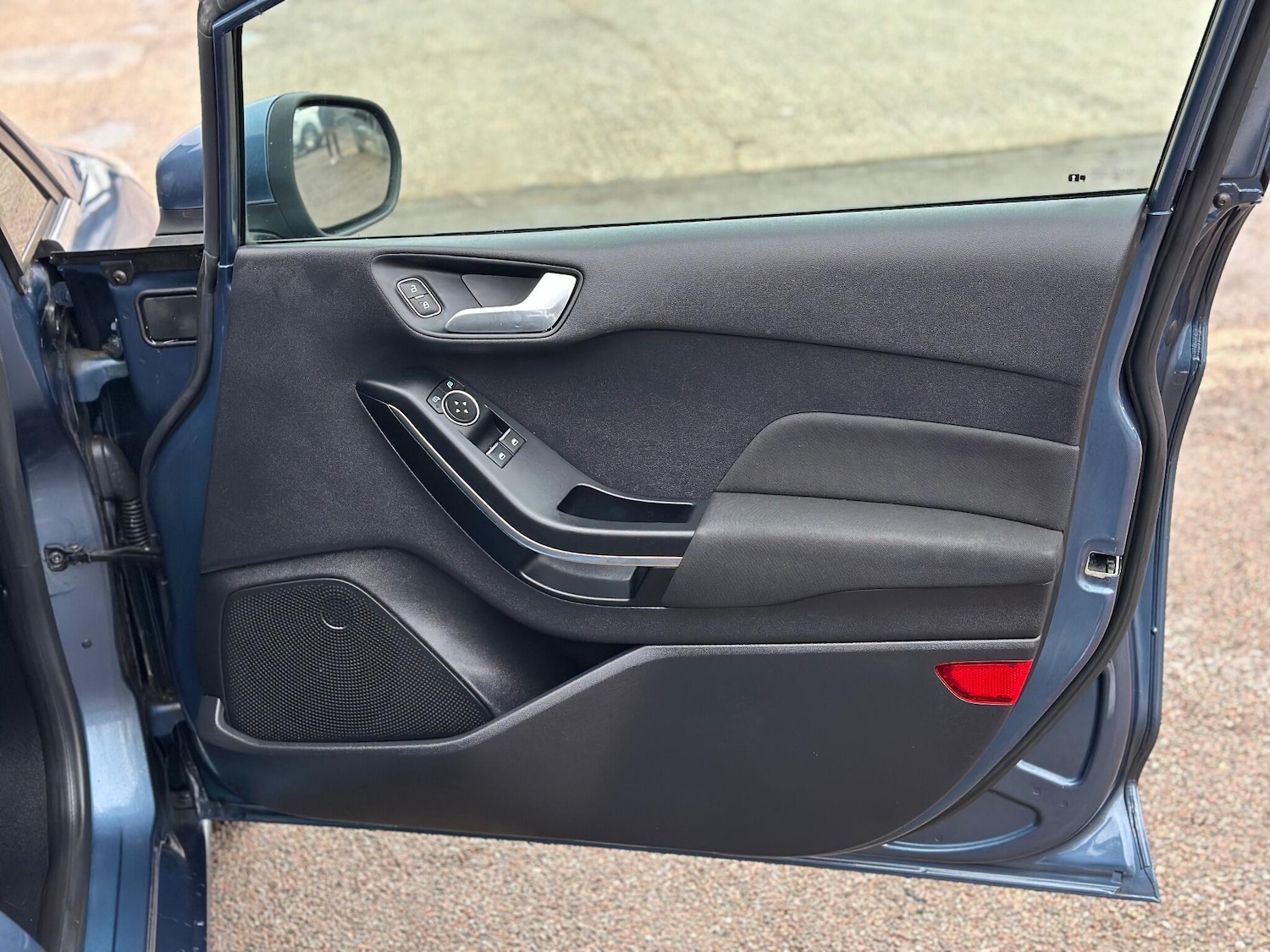 Used Ford Fiesta 2018 for sale - 76608000: Photo 29