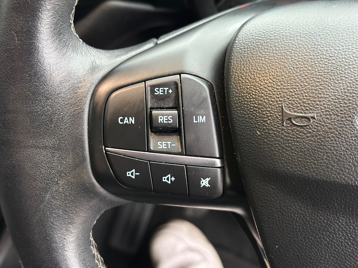 Used Ford Fiesta 2018 for sale - 76608000: Photo 34