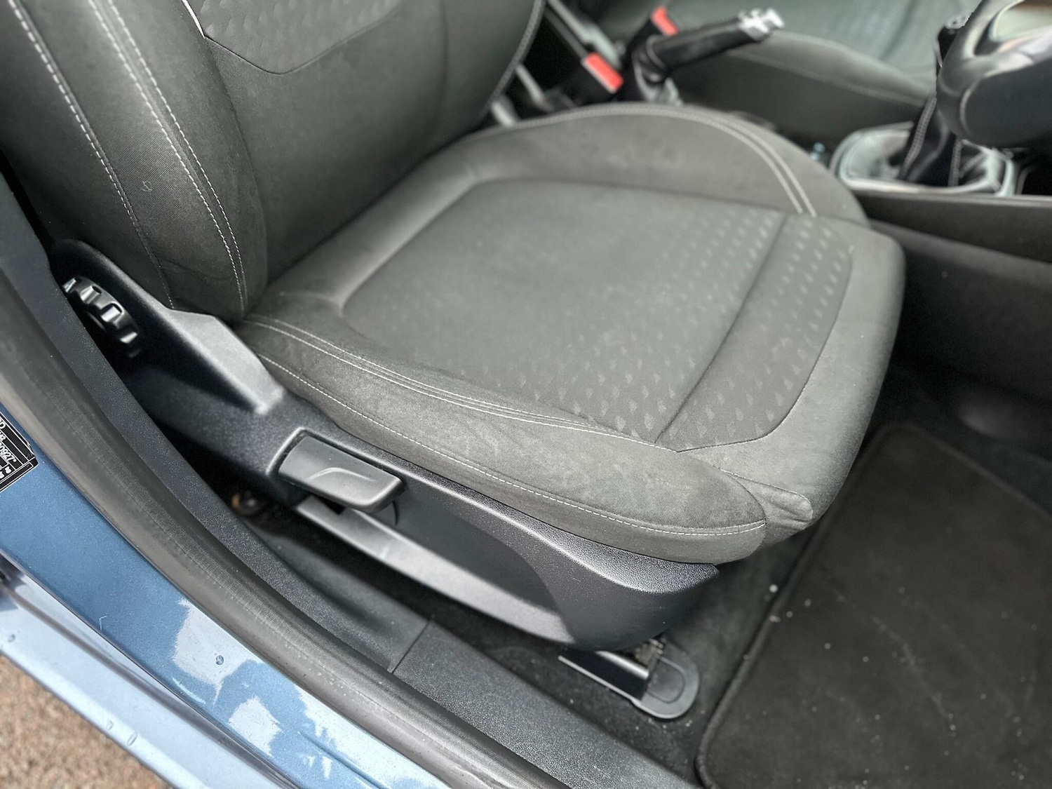 Used Ford Fiesta 2018 for sale - 76608000: Photo 40