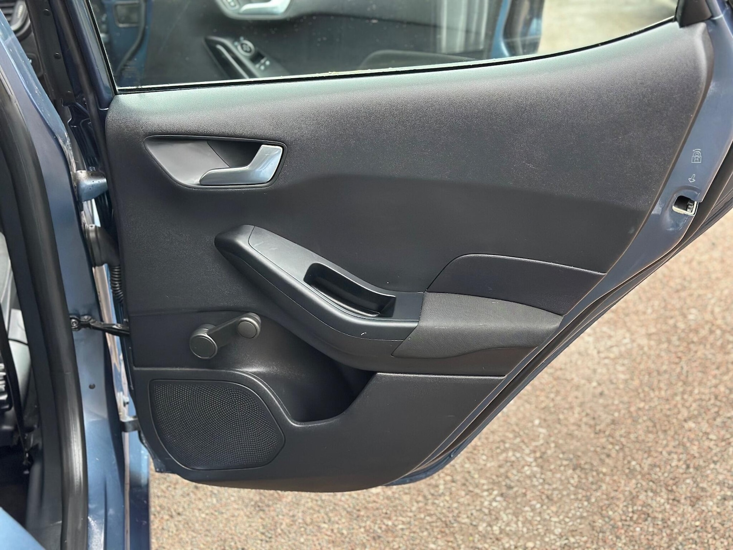 Used Ford Fiesta 2018 for sale - 76608000: Photo 41