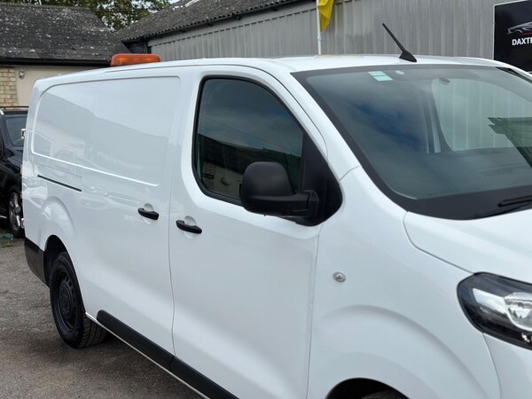Used Vauxhall Vivaro 2019 for sale - 75990155: Photo 20