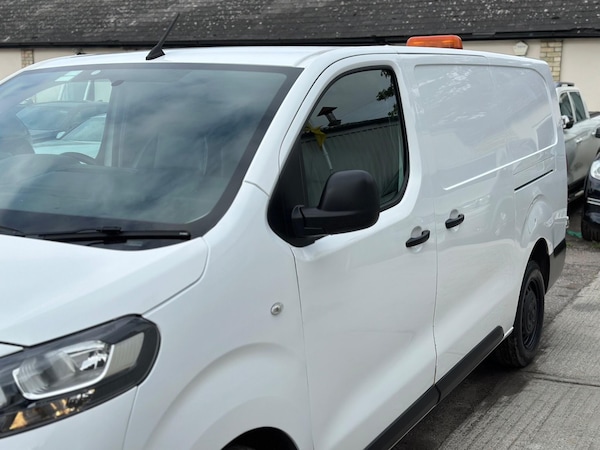 Used Vauxhall Vivaro 2019 for sale - 75990155: Photo 22