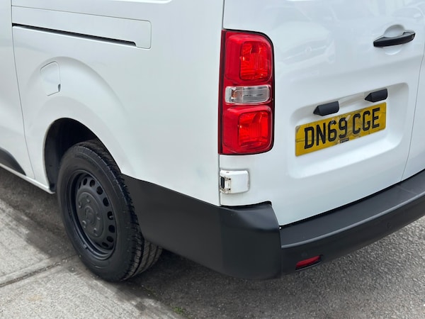 Used Vauxhall Vivaro 2019 for sale - 75990155: Photo 23