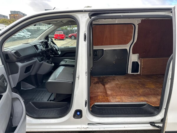 Used Vauxhall Vivaro 2019 for sale - 75990155: Photo 47