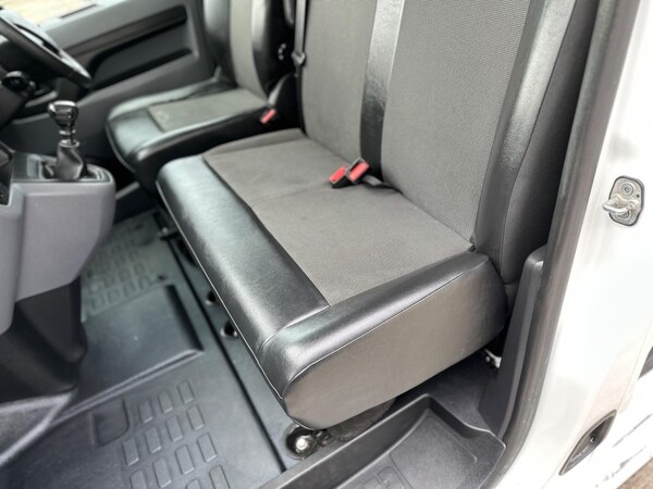 Used Vauxhall Vivaro 2019 for sale - 75990155: Photo 49