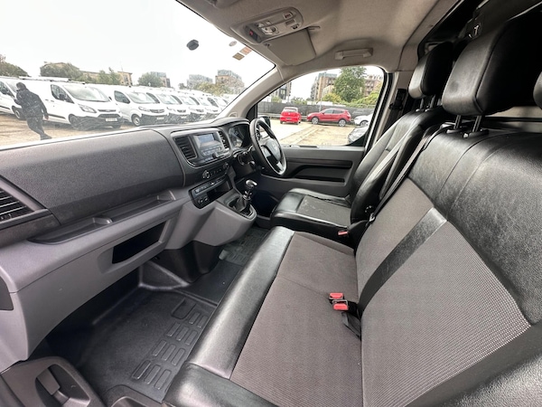 Used Vauxhall Vivaro 2019 for sale - 75990155: Photo 50