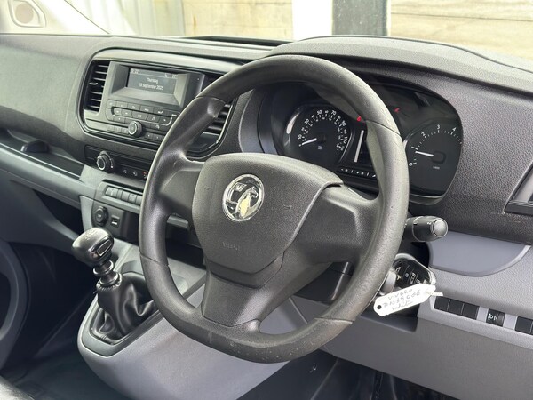 Used Vauxhall Vivaro 2019 for sale - 75990155: Photo 9